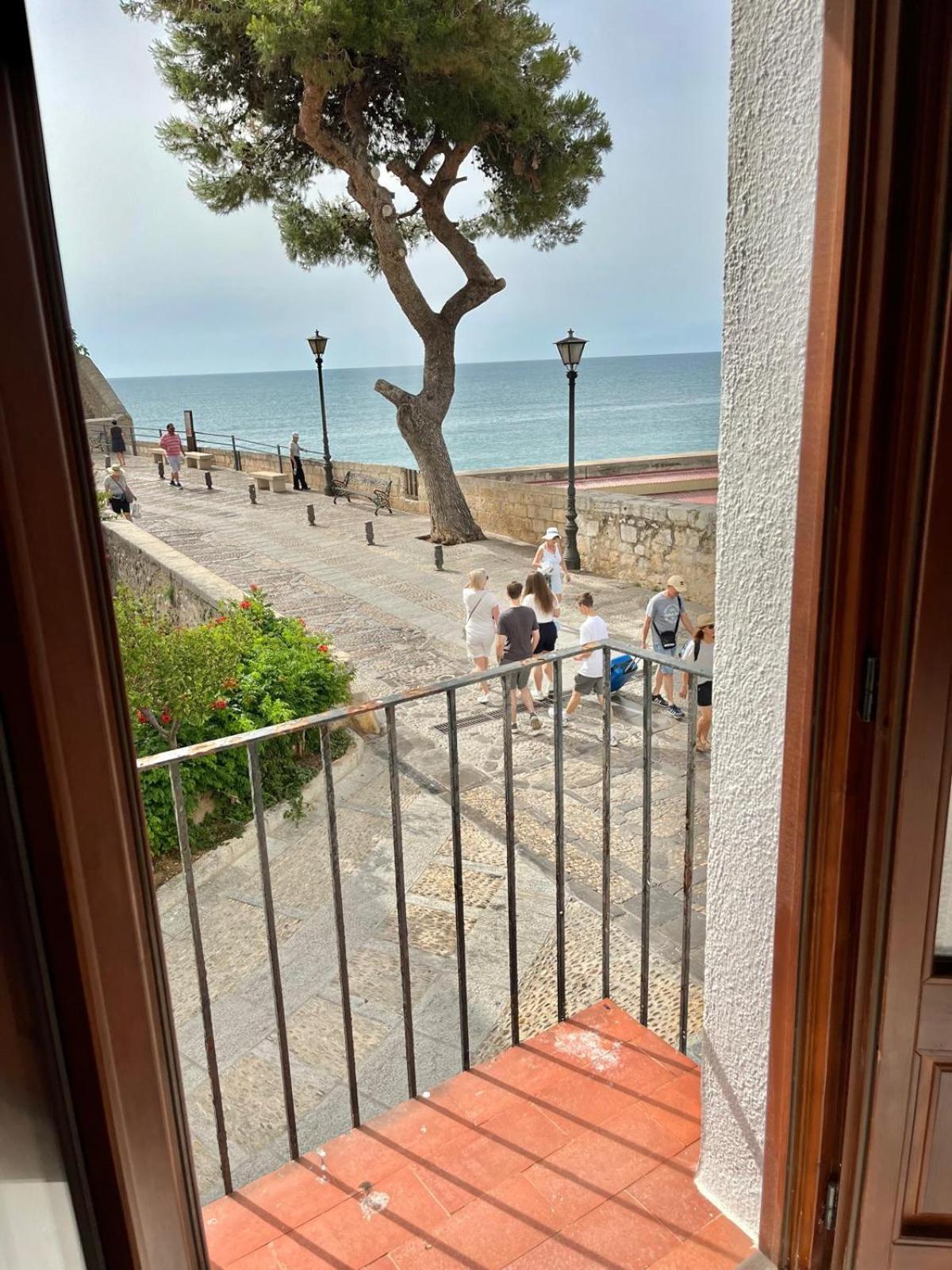 Apartamento En El Castillo De Peniscola Peníscola Exterior foto